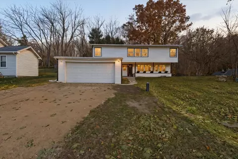 4936 N River Rd, Janesville, WI 53545