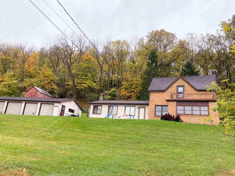 403 E River St, Darlington, WI 53530