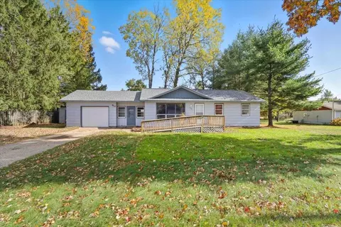 220 N Linden St, Adams, WI 53910