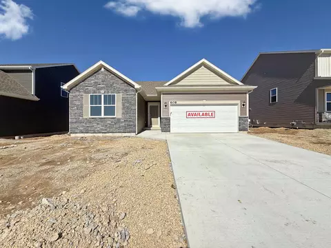 608 Boulder Ln #39, Stoughton, WI 53589