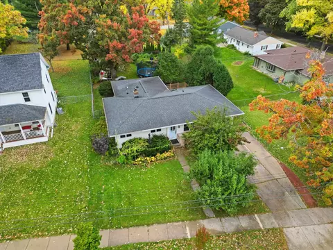 1718 Reetz Rd, Madison, WI 53711