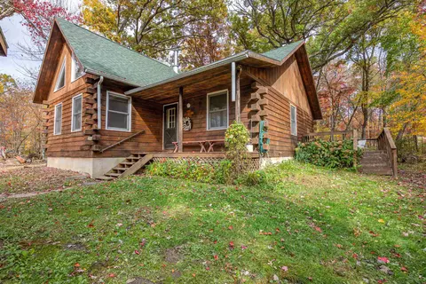 s1946 White Tail Drive, Reedsburg, WI 53959