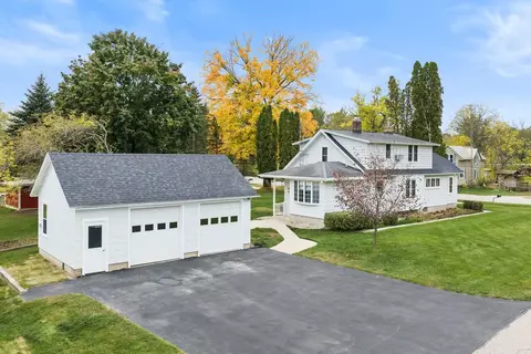 250 N Main St, Westfield, WI 53964