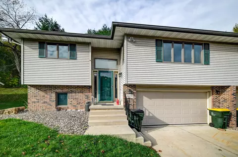 2035 Continental Ln, Cross Plains, WI 53528