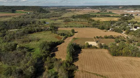 22 34 Ac Fulton St, Lone Rock, WI 53556
