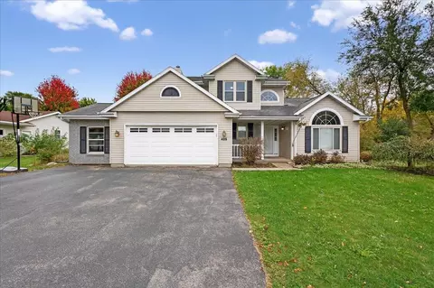 425 Sunnyview Ln, Marshall, WI 53559