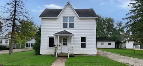 407 W Oak St, Sparta, WI 54656