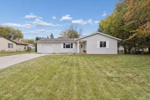 216 Hotel St, Brooklyn, WI 53521