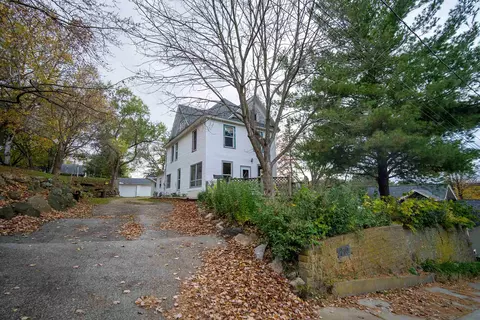 210 Hill St, Lodi, WI 53555