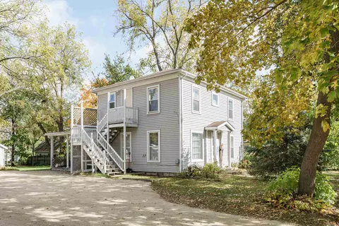 650-652 E North St, Whitewater, WI 53190