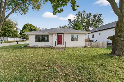 6203 Exchange St, Mcfarland, WI 53558