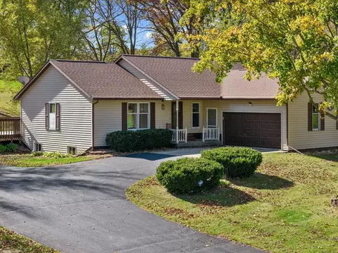 e7173 Eagle Ridge Court, Reedsburg, WI 53959