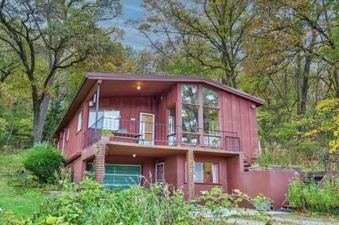 4471 Rocky Dell Rd, Cross Plains, WI 53528