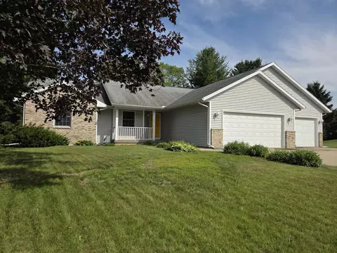 384 Fairway Dr, Milton, WI 53563