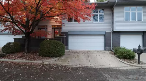 31 Deer Point Trl, Madison, WI 53719