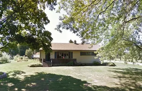 822 Pulley Dr, Madison, WI 53714