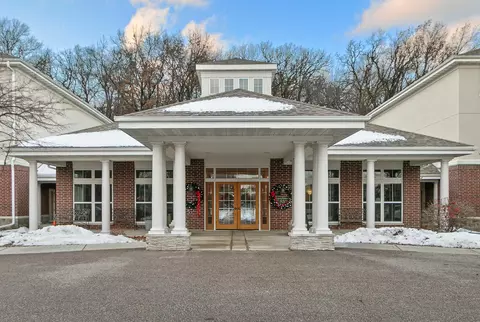 8530 Greenway Blvd #101, Middleton, WI 53562