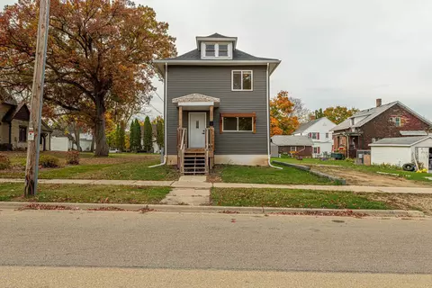 1411 22nd Ave, Monroe, WI 53566