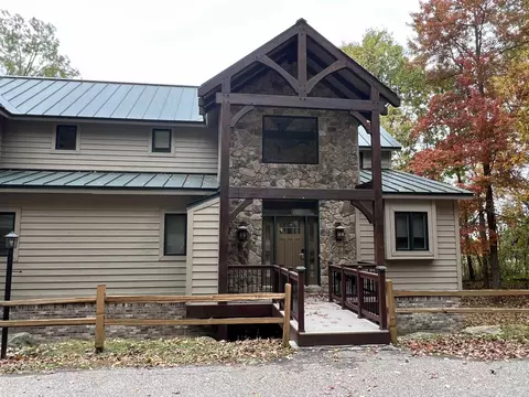 s6330 Bluff Road #1, Merrimac, WI 53561