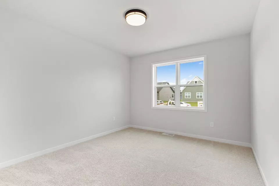 Bedroom - 529 Prestige Ct, Edgerton, WI 53534 photo 4 of 7