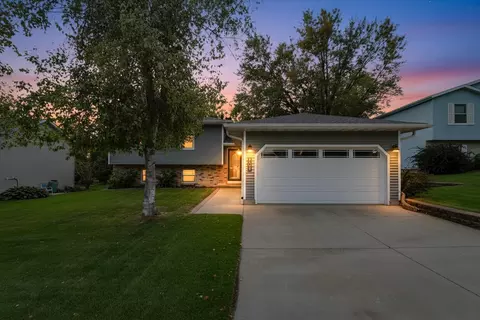 701 Greig Trl, Stoughton, WI 53589