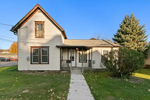133 S Albert Ave, Reedsburg, WI 53959
