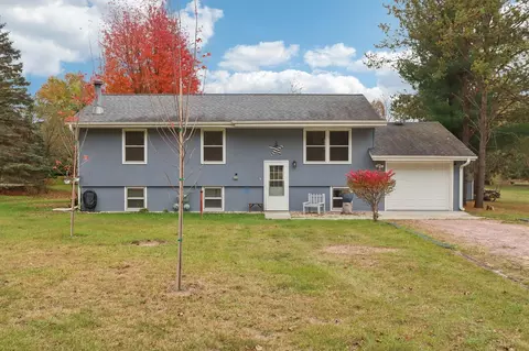 3630 11th Ln, Wisconsin Dells, WI 53965