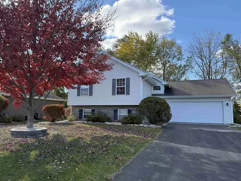 2640 Shady Ln, Beloit, WI 53511