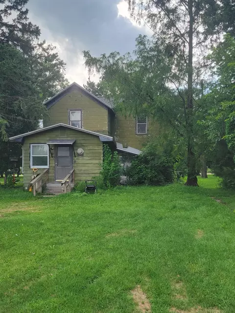 11021 S Turtle Town Hall Rd, Beloit, WI 53511
