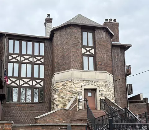 340 N Allen St #7, Madison, WI 53726
