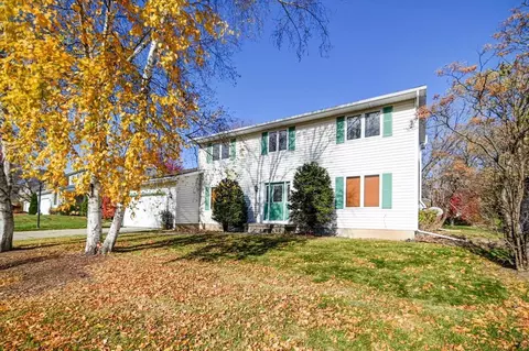 726 Basswood Ave, Verona, WI 53593