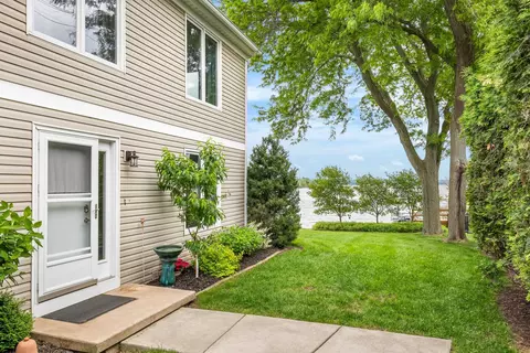 490 S Lawson Dr #B1, Green Lake, WI 54941