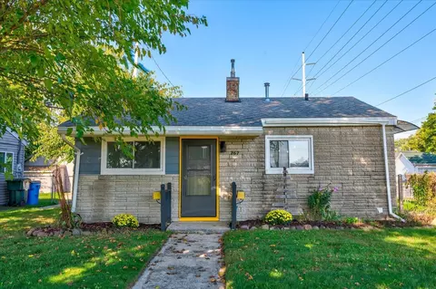 267 Superior St, Portage, WI 53901