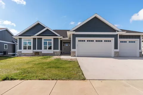 4090 Hanover Dr, Deforest, WI 53532