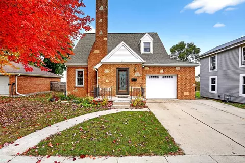 314 E Water St, Ripon, WI 54971