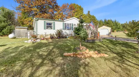1376 Fern Ln, Wisconsin Dells, WI 53965