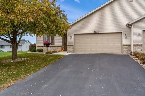 2337 Granite Ter, Beloit, WI 53511