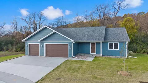 1501 Conservancy Ct, Baraboo, WI 53913