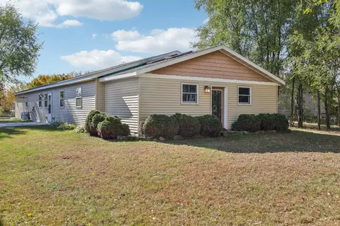 501 Tamarack Rd, Spring Green, WI 53588