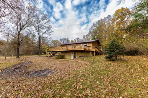1657 Czech Dr, Friendship, WI 53934