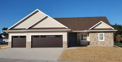 4401 Scottys Dr, Janesville, WI 53546