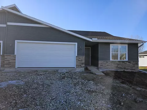 3773 Avery Ln, Janesville, WI 53546