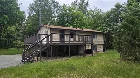 w4401 County Highway E, Montello, WI 53949