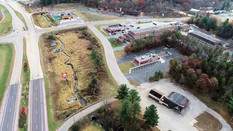 630 S Frontage Rd, Wisconsin Dells, WI 53965