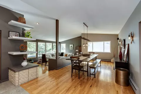 1219 Wellesley Rd, Madison, WI 53705
