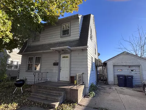 508 E Memorial Dr, Janesville, WI 53545