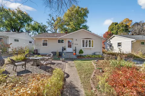 5513 Dahlen Dr, Madison, WI 53705
