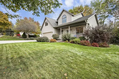 1709 Chapin Ln, Stoughton, WI 53589