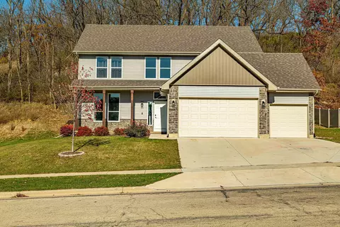 112 Valle Tell Dr, New Glarus, WI 53574