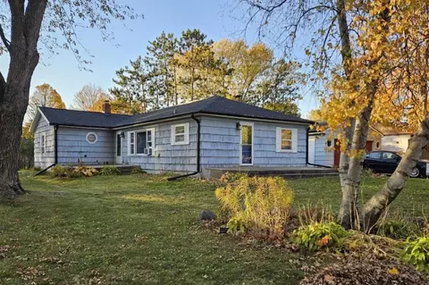 111 S Prentice St, Evansville, WI 53536
